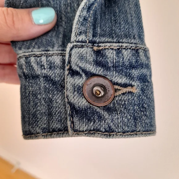 Dynamite Denim Jacket- Medium - Picture 7 of 7